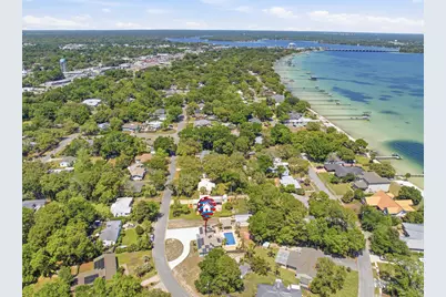 203 NE Bradley Drive, Fort Walton Beach, FL 32547 - Photo 48