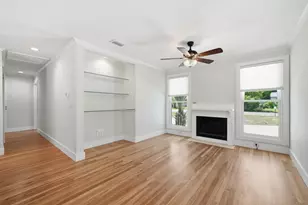 203 NE Bradley Dr, Fort Walton Beach, FL 32547 - Photo 8