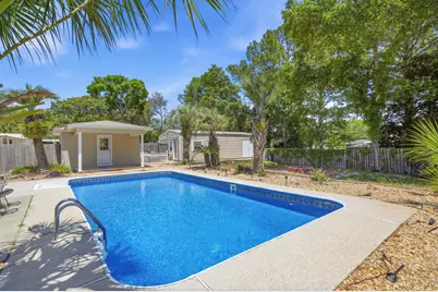 203 NE Bradley Drive, Fort Walton Beach, FL 32547 - Photo 38
