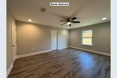 445 Scooter Cove, Crestview, FL 32539 - Photo 10