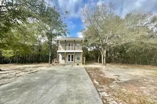 140 Hickory Loop Dr, Freeport, FL 32439 - Photo 2