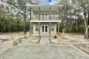 140 Hickory Loop Dr, Freeport, FL 32439 - Photo 1
