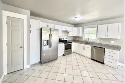 140 Hickory Loop Drive, Freeport, FL 32439 - Photo 6