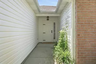 984 Southern Oaks Ct, Fort Walton Beach, FL 32547 - Photo 4
