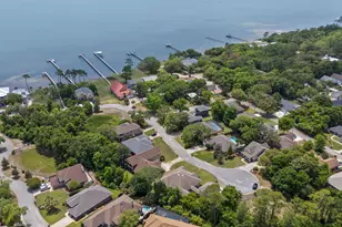 1739 Sound Creek Ct, Navarre, FL 32566 - Photo 66