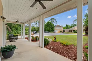 1739 Sound Creek Ct, Navarre, FL 32566 - Photo 6