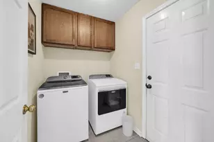 389 Pristine Water Ln, Mary Esther, FL 32569 - Photo 20