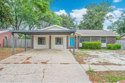 1005 Julia Avenue, Niceville, FL 32578 - Photo 1