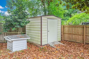 1005 Julia Ave, Niceville, FL 32578 - Photo 26