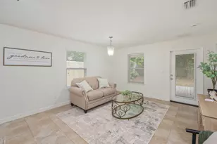 202 Paschel Ave, Mary Esther, FL 32569 - Photo 4