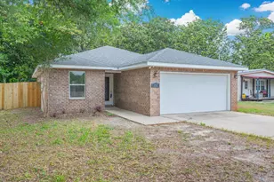 202 Paschel Ave, Mary Esther, FL 32569 - Photo 2