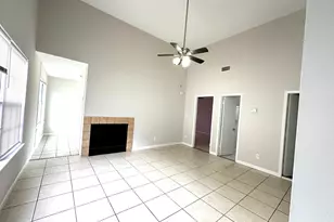 3013 Yorktown Cir, Fort Walton Beach, FL 32547 - Photo 2