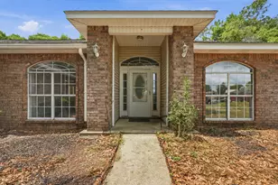 123 Steeplechase Dr, Crestview, FL 32539 - Photo 1