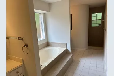 1670 Parkside Circle, Niceville, FL 32578 - Photo 18