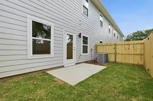 704 Ferguson Dr, Fort Walton Beach, FL 32547 - Photo 10