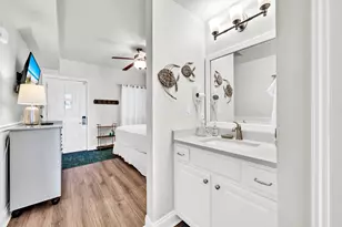 114 Carillon Market St, Panama City Beach, FL 32413 - Photo 10
