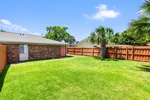 116 Lakeside Cir, Panama City Beach, FL 32413 - Photo 14