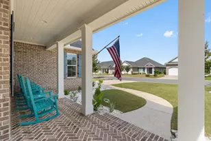176 Raiders Trail, Valparaiso, FL 32580 - Photo 4
