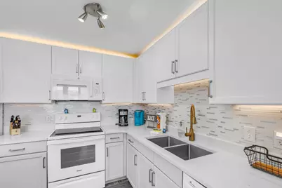 9860 S Thomas Drive #UNIT 809, Panama City Beach, FL 32408 - Photo 18