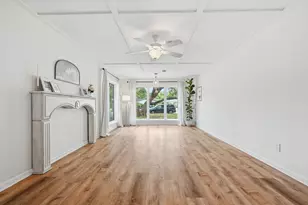 233 NW Pleasant St, Fort Walton Beach, FL 32548 - Photo 10