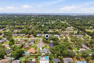 233 NW Pleasant St, Fort Walton Beach, FL 32548 - Photo 56