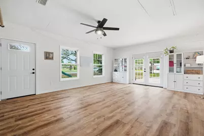 233 NW Pleasant Street, Fort Walton Beach, FL 32548 - Photo 34