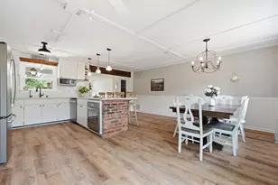 233 NW Pleasant St, Fort Walton Beach, FL 32548 - Photo 24