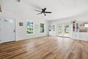 233 NW Pleasant St, Fort Walton Beach, FL 32548 - Photo 28