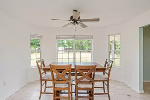1948 Hidden Springs Dr, Baker, FL 32531 - Photo 14