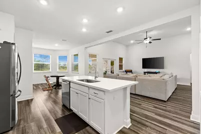 173 Tournament Lane, Freeport, FL 32439 - Photo 12