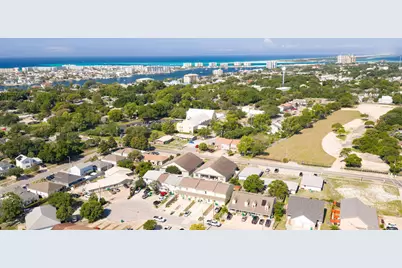 207 Ann Circle #9, Destin, FL 32541 - Photo 48