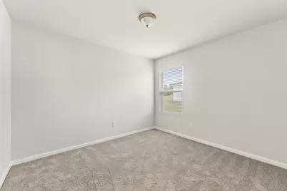630 Whispering Creek Avenue, Freeport, FL 32439 - Photo 8
