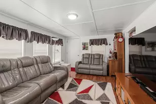 685 McDaniels Fishcamp Rd, Freeport, FL 32439 - Photo 8