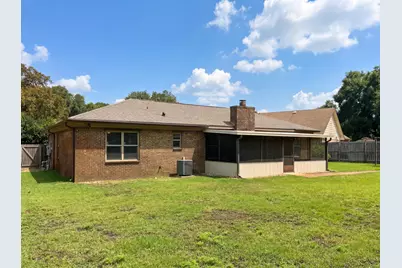 7889 Bay Meadows Dr Drive, Pensacola, FL 32507 - Photo 18
