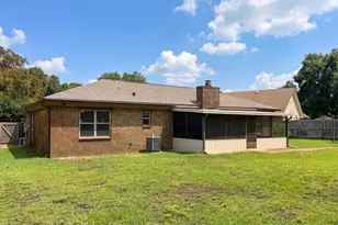 7889 Bay Meadows Dr Dr, Pensacola, FL 32507 - Photo 18