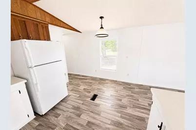 1143 4th Circle, Southport, FL 32409 - Photo 2