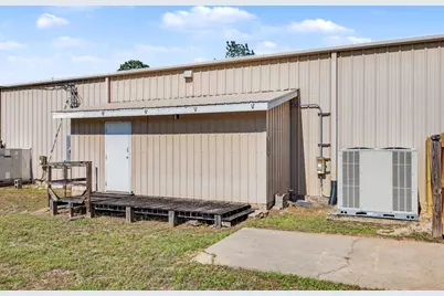 699 W James Lee Boulevard, Crestview, FL 32536 - Photo 12