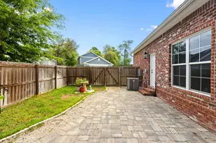 1311 Angelica Pl, Niceville, FL 32578 - Photo 36