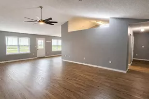 2155 Hagood Loop, Crestview, FL 32536 - Photo 2