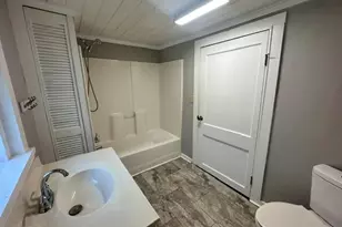 709 S 11th St, Defuniak Springs, FL 32435 - Photo 14