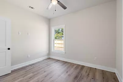 511 Woodruff, Crestview, FL 32536 - Photo 10