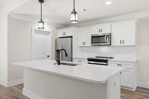 150 N Booker St, Crestview, FL 32536 - Photo 12