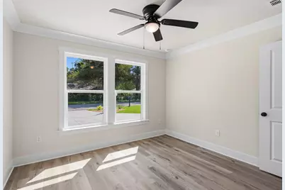 150 N Booker Street, Crestview, FL 32536 - Photo 16
