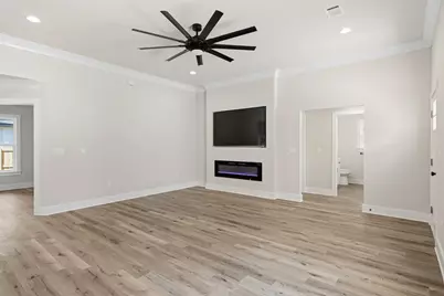 150 N Booker Street, Crestview, FL 32536 - Photo 28