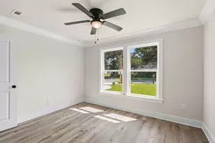 150 N Booker St, Crestview, FL 32536 - Photo 32