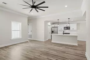 150 N Booker St, Crestview, FL 32536 - Photo 6