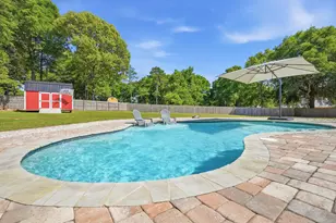 2672 Paddock Cir, Crestview, FL 32536 - Photo 4