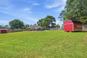 2672 Paddock Cir, Crestview, FL 32536 - Photo 44