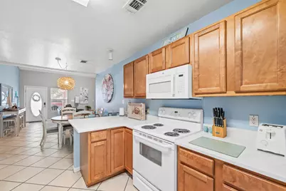 1000 Airport Road #UNIT 123, Destin, FL 32541 - Photo 6