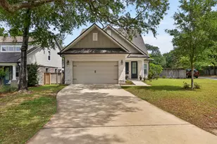1990 Hattie Mae Ln, Niceville, FL 32578 - Photo 1